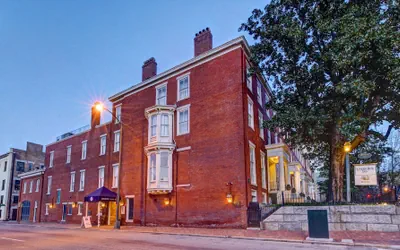 Photo 2 - Linden Row Inn