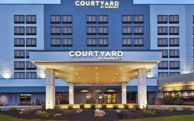 Photo 2 - Courtyard by Marriott Secaucus Meadowlands