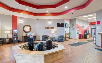 Photo 3 - Ramada by Wyndham Sioux Falls Airport-Waterpark & Event Ctr