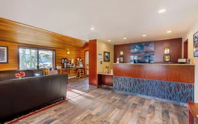 Photo 4 - Best Western Ptarmigan Lodge