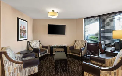 Photo 4 - Best Western Executive Inn