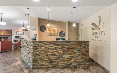 Photo 3 - Quality Inn & Suites Downtown Walla Walla