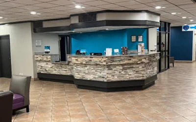 Photo 4 - Clarion Inn & Suites Dothan South