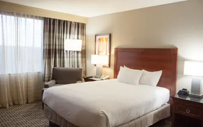 Photo 5 - DoubleTree by Hilton Kansas City - Overland Park