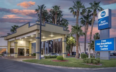 Photo 2 - Best Western Pahrump Oasis