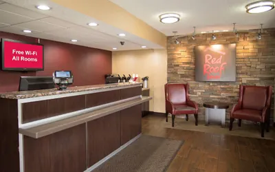Photo 3 - Red Roof Inn Kalamazoo West - Western Michigan U