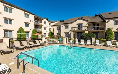 Club - Hotel Nashville Inn & Suites