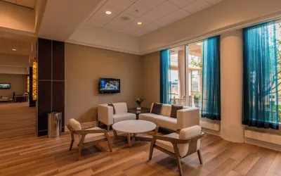 Photo 4 - Marriott Minneapolis Southwest