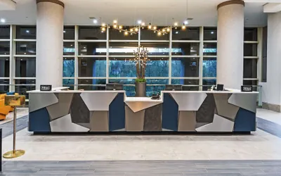 Photo 4 - DoubleTree by Hilton Tulsa - Warren Place