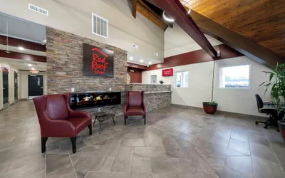 Photo 3 - Red Roof Inn Lumberton