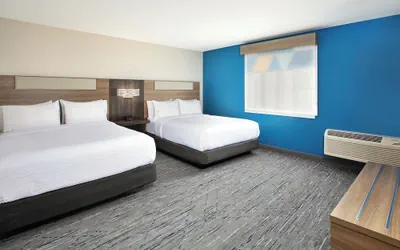 Photo 5 - Holiday Inn Express Hotel & Suites Pittsburgh Airport by IHG