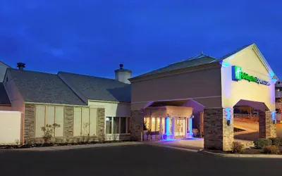 Photo 2 - Holiday Inn Express Hotel & Suites Pittsburgh Airport by IHG