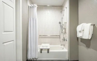 Photo 3 - Staybridge Suites Oxnard River Ridge by IHG