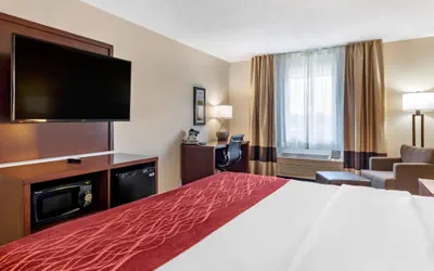 Photo 2 - Comfort Inn Great Falls South