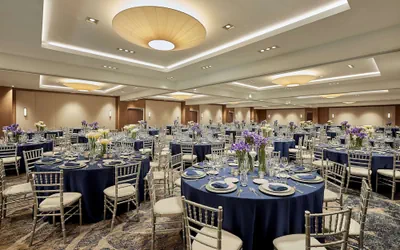 Photo 5 - Hyatt Regency Newport Beach West