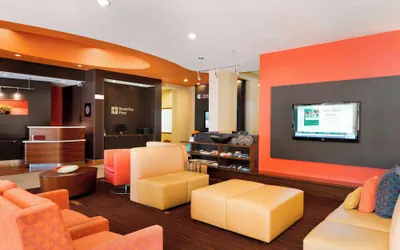 Photo 2 - Courtyard by Marriott Peoria