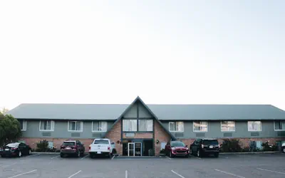 Days Inn by Wyndham Show Low