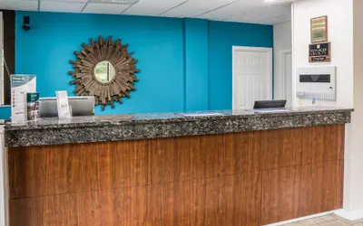 Photo 4 - Econo Lodge Palm Coast Central