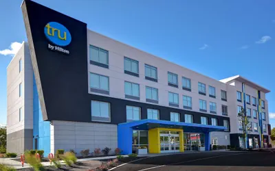 Photo 2 - Tru by Hilton Concord