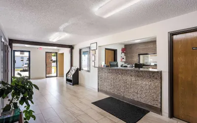 Photo 4 - Rodeway Inn Cedar Rapids Westdale