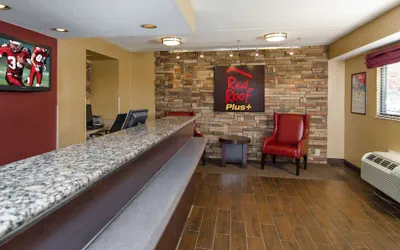 Photo 5 - Red Roof Inn PLUS+ Baltimore-Washington DC/BWI Airport