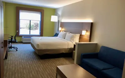 Photo 3 - Holiday Inn Express Arlington by IHG