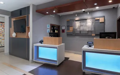 Holiday Inn Express Arlington by IHG