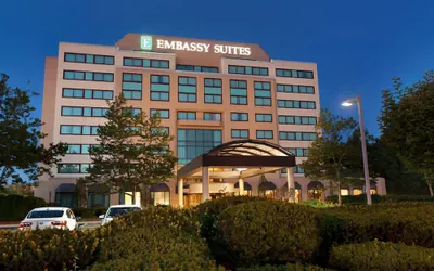 Photo 2 - Embassy Suites by Hilton Boston Waltham