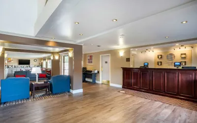 Photo 5 - Comfort Inn Castro Valley