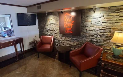 Photo 2 - Red Roof Inn & Suites Cornelius – Lake Norman
