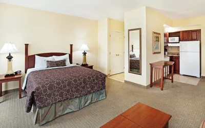 Photo 2 - Staybridge Suites Oak Ridge by IHG
