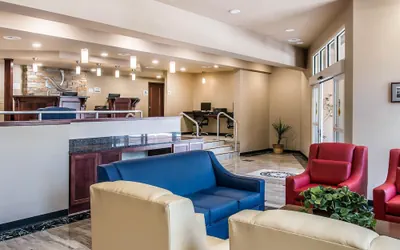 Photo 3 - Quality Inn & Suites Houghton Downtown