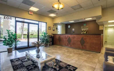Photo 4 - Quality Inn & Suites St Augustine Beach Area