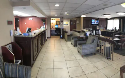 Photo 3 - Days Inn by Wyndham Las Cruces