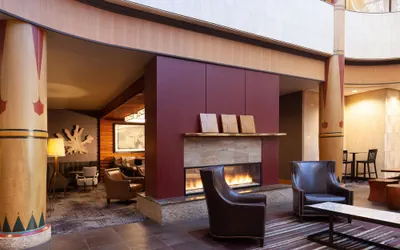 Photo 3 - Sheraton Anchorage Hotel