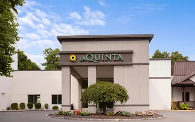 La Quinta Inn & Suites by Wyndham Danbury
