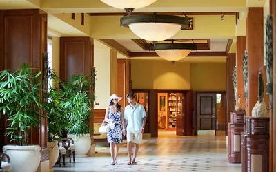 Photo 5 - Hilton Grand Vacations Club Grand Waikikian Honolulu