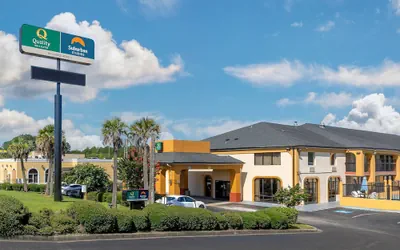 Photo 2 - Quality Inn & Suites Orangeburg
