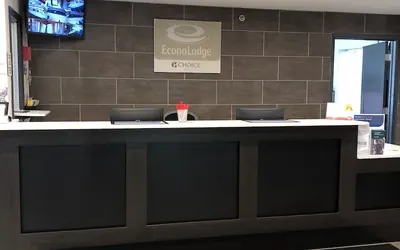 Photo 4 - Travelodge by Wyndham Canton/Livonia Area, MI