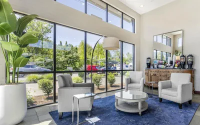 Photo 4 - Best Western New Oregon