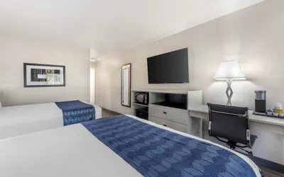 Photo 5 - Best Western New Oregon