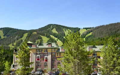 The Vintage Hotel