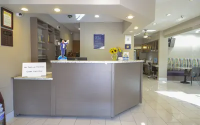 Photo 5 - Days Inn & Suites by Wyndham Airport Albuquerque