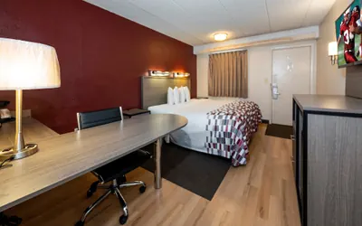 Photo 5 - Red Roof Inn Edison