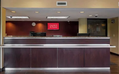 Photo 4 - Red Roof Inn Edison