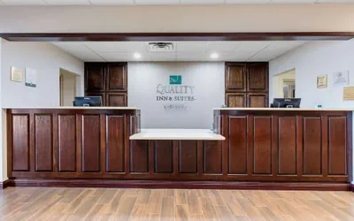 Photo 4 - Quality Inn & Suites Mountain Home North