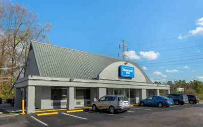 Photo 2 - Rodeway Inn Colonial Heights I-95