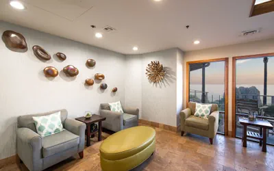 Photo 4 - Inn at the Cove
