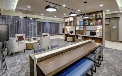 Photo 2 - Holiday Inn East Windsor - Cranbury Area by IHG