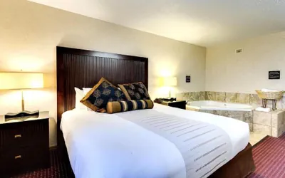 Photo 4 - Fireside Inn and Suites